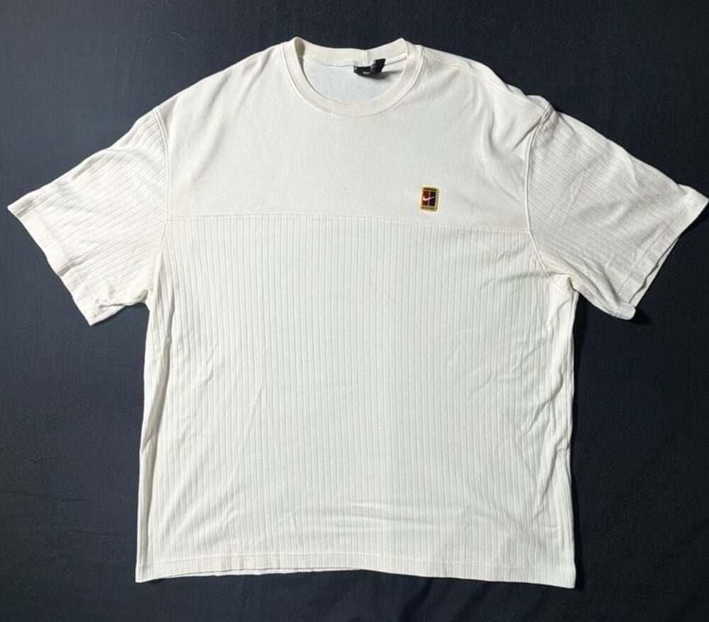 NikeCourt Heritage Ribbed Panel Tennis T-Shirt